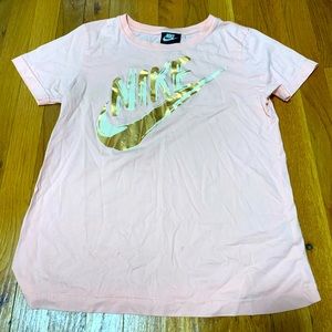 Pink Nike t-shirt